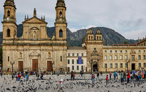 luxury tour, private jet, private tours